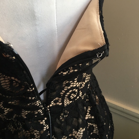 NWT NSR Black Lace Cocktail Dress Sz Large - Picture 7 of 11